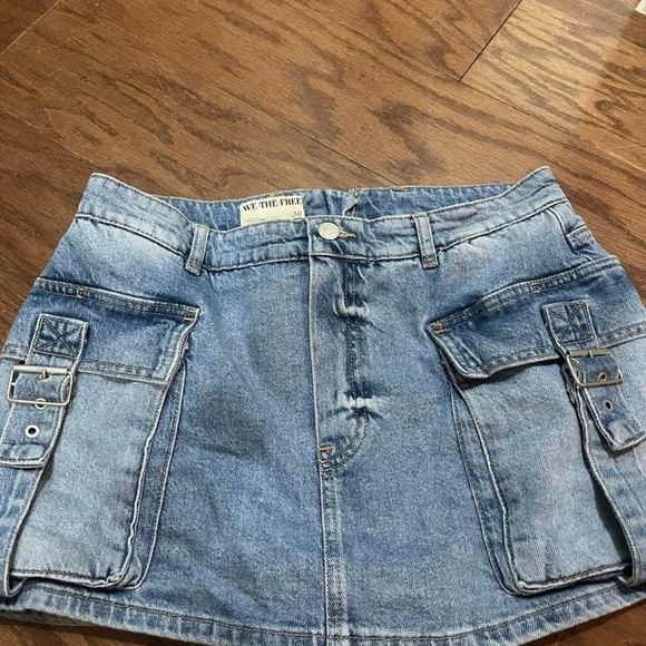 Free people we the free denim skort - Picture 2 of 2